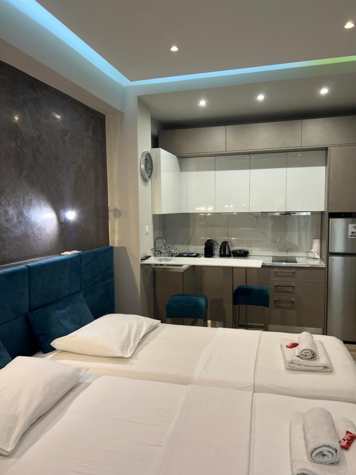Emerald Lux Apartment Афіни Екстер'єр фото