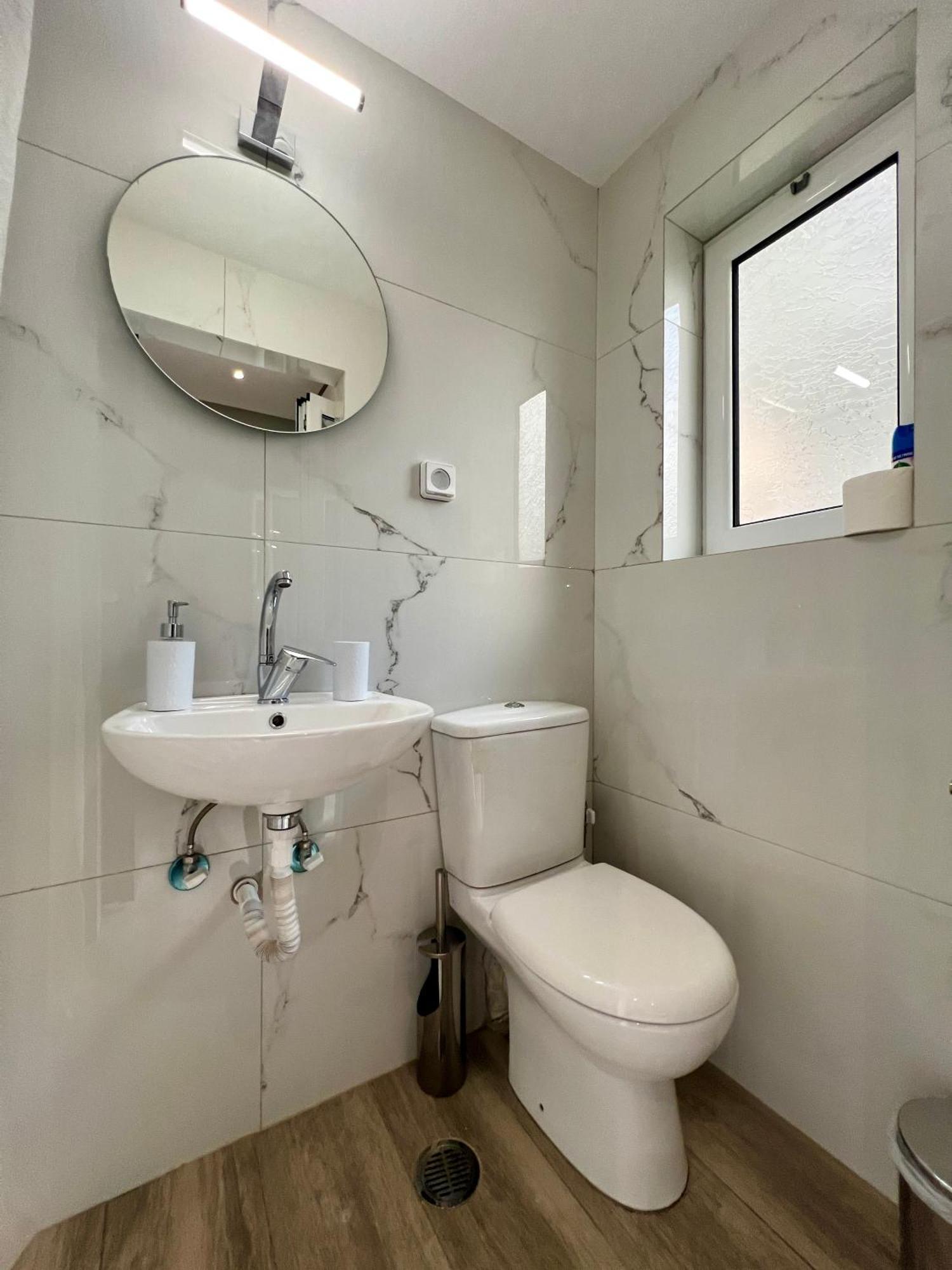 Emerald Lux Apartment Афіни Екстер'єр фото